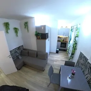5-terre-express-migliarina.hotelitalianriviera.com/